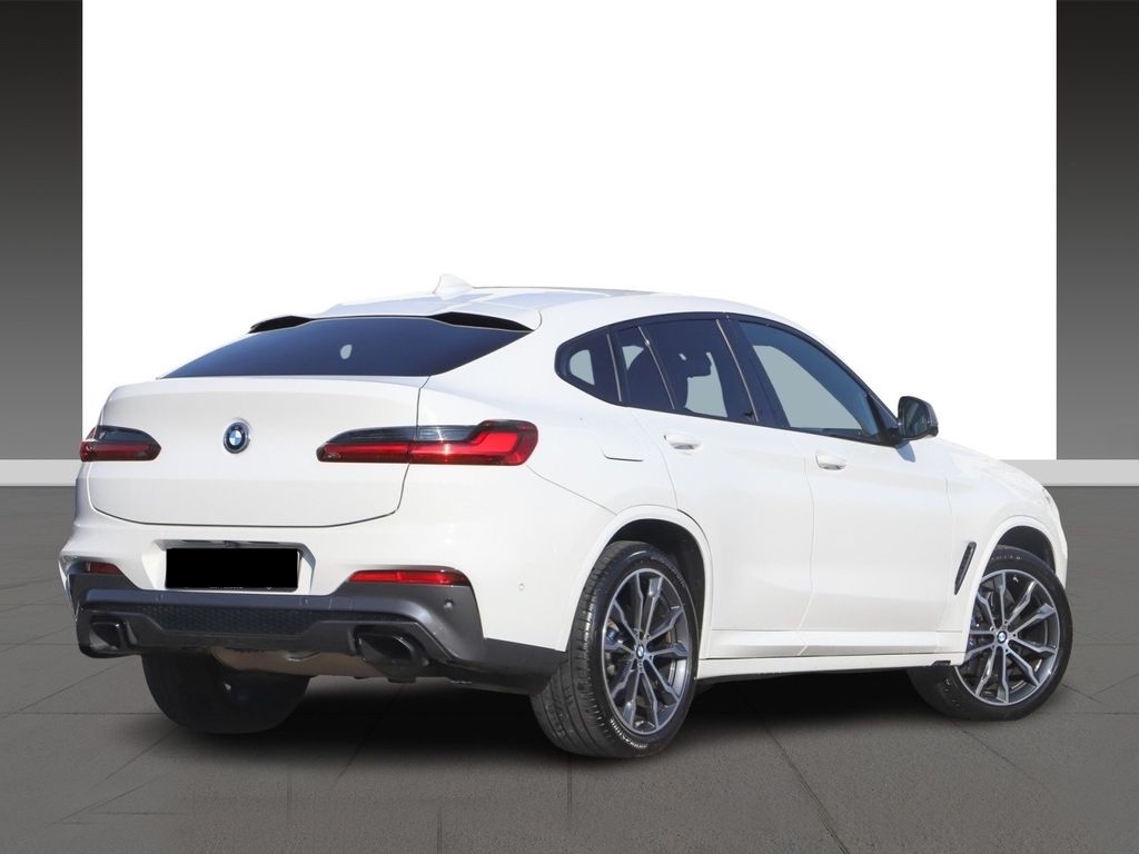 BMW X4 M40i | předváděcí auto skladem | od autorizovaného prodejce | online nákup | online prodej | bílá nemetalická | super cena | max výbava | AUTOIBUY.com